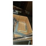 Shelving brackets