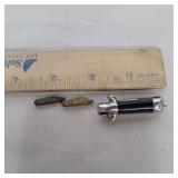 Tiny pocket knives