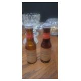 Vintage budwiser salt n pepper shakers