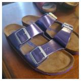 Womens brand new size 8 metallic purple