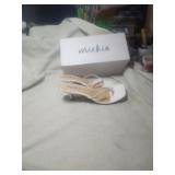Michia White Dress Shoes Size 7.5Brand New In