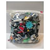 Gallon Ziploc bag of Legos 2lb