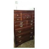 Dark wood 5 drawer dresser chest with brass tone
