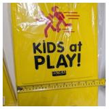 BRAND NEW FOLDING CAUTION SIGN With Handle For