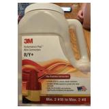 Looks to be a whole gallon. 3m performance plus