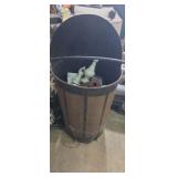 Ash bucket and trophy parts