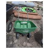 Scott's turf builder dlx spreader