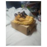 Little Boys Uggs 1.5-2 Y Brand New In Box