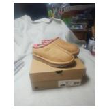 Little Girls Uggs ultra Stretch Cuff size 13