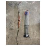 Wooden recurve bow, 'Bandit' manufactured by