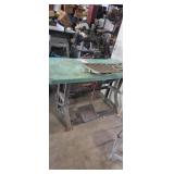 Commercial Sewing machine table with electric