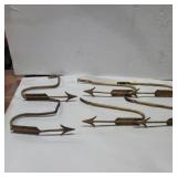 Brass arrow wall hooks