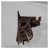 4 cast iron shelf brackets 5.5in x 4in