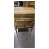 White furniture Co. Night stand with 1 drawer and