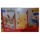 New and sealed mega block Pokï¿½mon 583pc build and