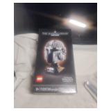 Lego The Mandalorian Helmet # 75328  584 Pieces