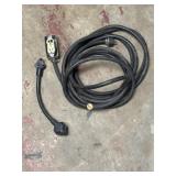 High-amperage heavy-duty extension cord