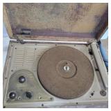 Wilcox-dry recordette record player