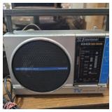 Emerson model pm3909a radio