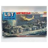 Lindberg 1/245 scale motorized plastic model kit