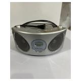 Emerson portable CD player stereo