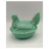 Modern jadeite resting hen