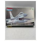 Monogram 1:48 scale F-16 Fighting Falcon plastic