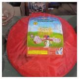 5pc. Red tent, tunnels, and ballpit set