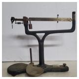 E.H.Sargent&Co scale 11in tall 11in wide