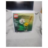 Lego Botanicals # 30701/ 77 PiecesBrand New In