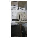 10 new master locks ( combination)