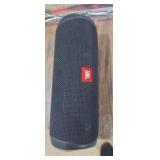 Jbl flip 5 working