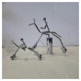 Metal kinetic art balancing figures 2 figures 1