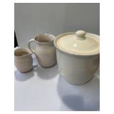 Pfaltzgraff Aura Pink stoneware 3QT canister with