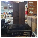 Emerson record player with speakers
