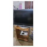 Panasonic 32in TV with remote (not smart) wuth