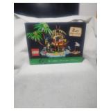 Lego Ray The Castaway #40566 239 Pieces New In