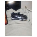 -NIKE FORCE TROUT 9 KEYSTONE