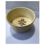Pfaltzgraff Village pattern tan and brown souffle
