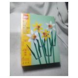 Lego Daffodils #40747/216 Pieces New In Box