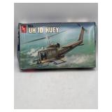 AMT ERTL Bell UH-1D Huey 1/48 scale model