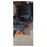 Modern Swiveling Lounge Chair and Ottoman black