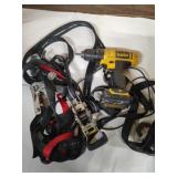 Large lot including retractable rachet tie-down