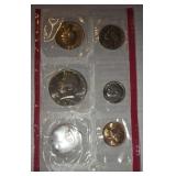 1972 uncirculated mint set (no envelope)