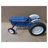 ERTL Ford 4000 Tractor