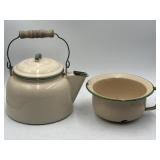enamel tea kettle & chamberpot