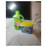 Gain 136 Loads Fabric Softner With Aroma