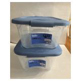 2-2 quart plastic tubs with locking lid