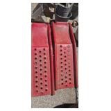 Metal car ramp set