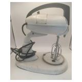 Vintage Dormeyer mixwell stand mixer model 5200